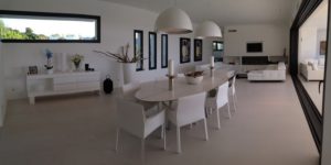Salle à manger Villa Corse