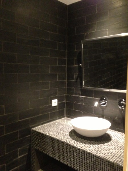 Location villa en Corse avec salles de bains luxueuses